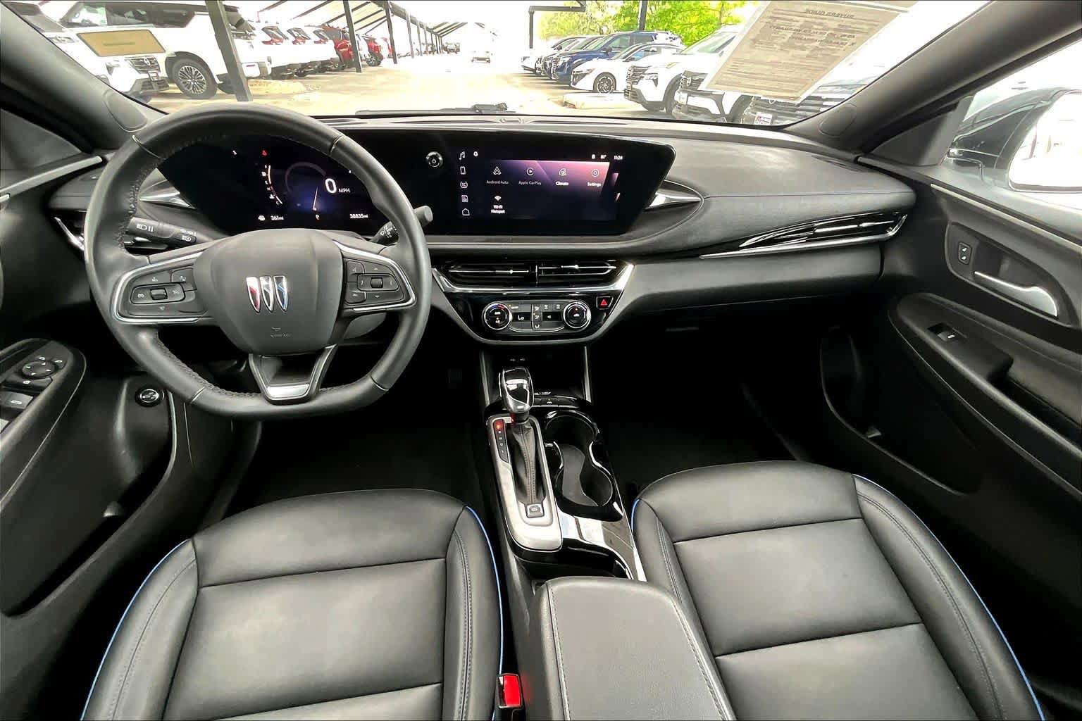 Used 2024 Buick Envista Sport Touring w/ Convenience II Package FWD image 15