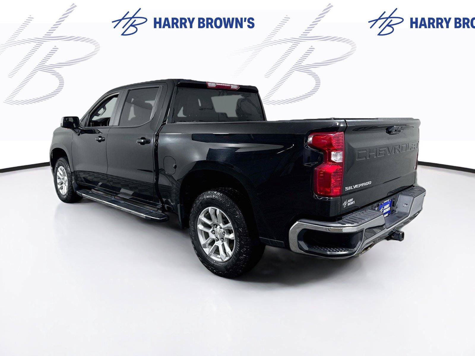 Used 2023 Chevrolet Silverado 1500 LT w/ Z71 Off-Road Package AWD/4WD image 28