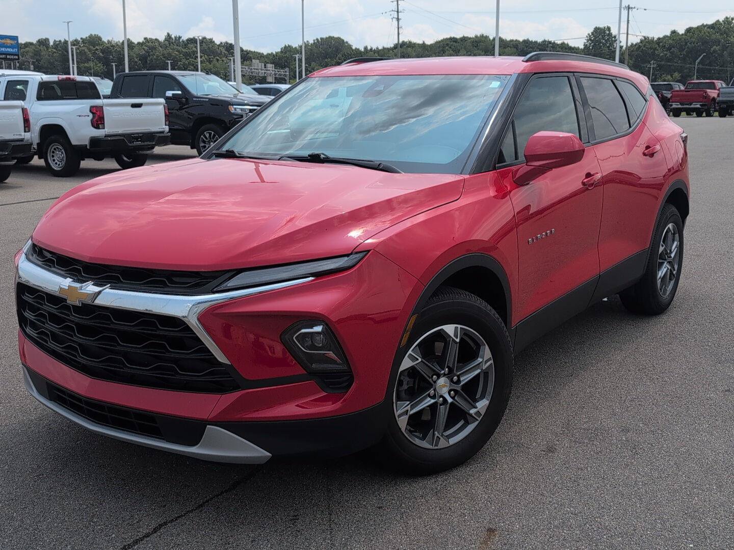 Used 2024 Chevrolet Blazer LT w/ Convenience Package FWD image 12