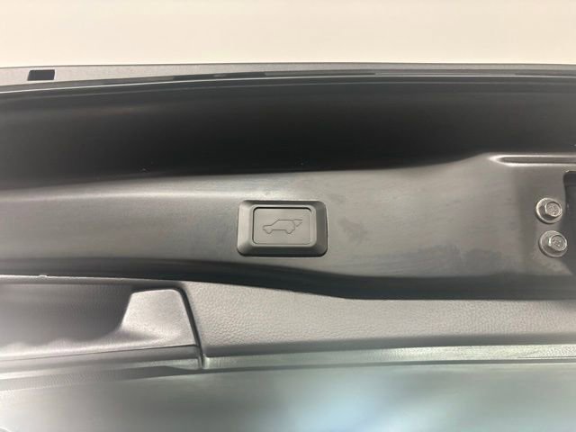 Used 2024 Toyota RAV4 XLE Premium image 38