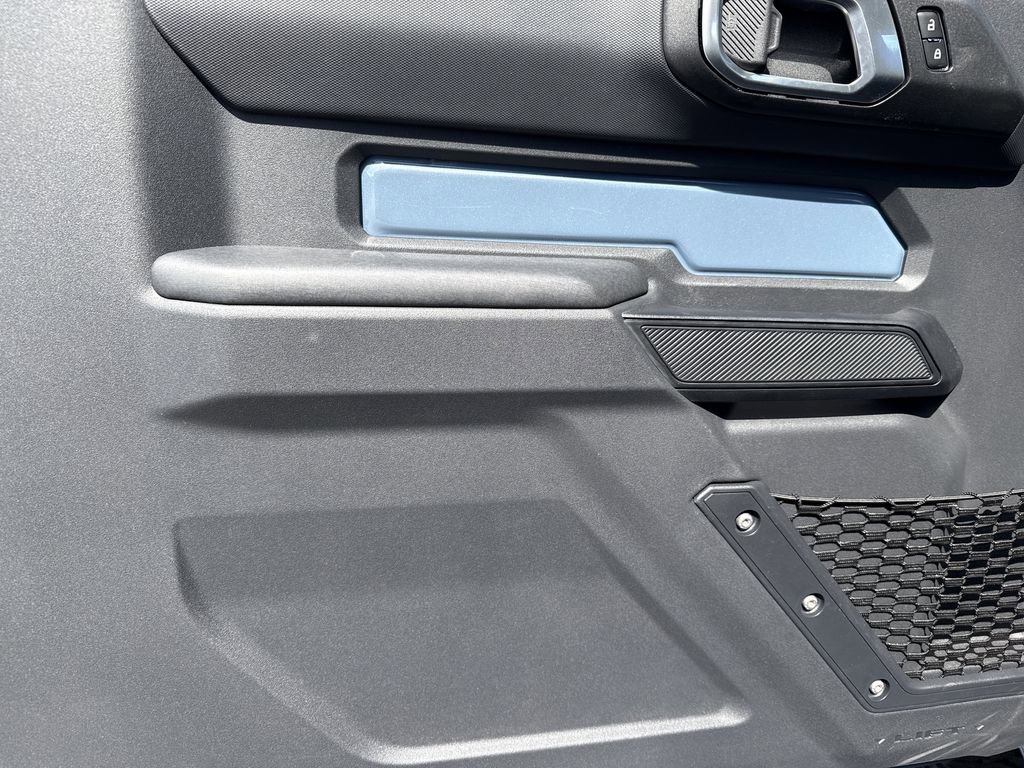 New 2025 Ford Bronco Base image 10