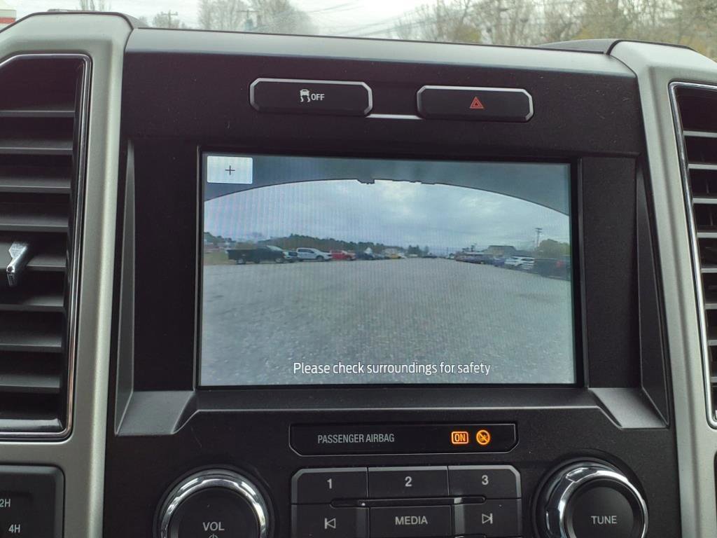 Certified 2020 Ford F350 Lariat w/ Lariat Value Package image 22