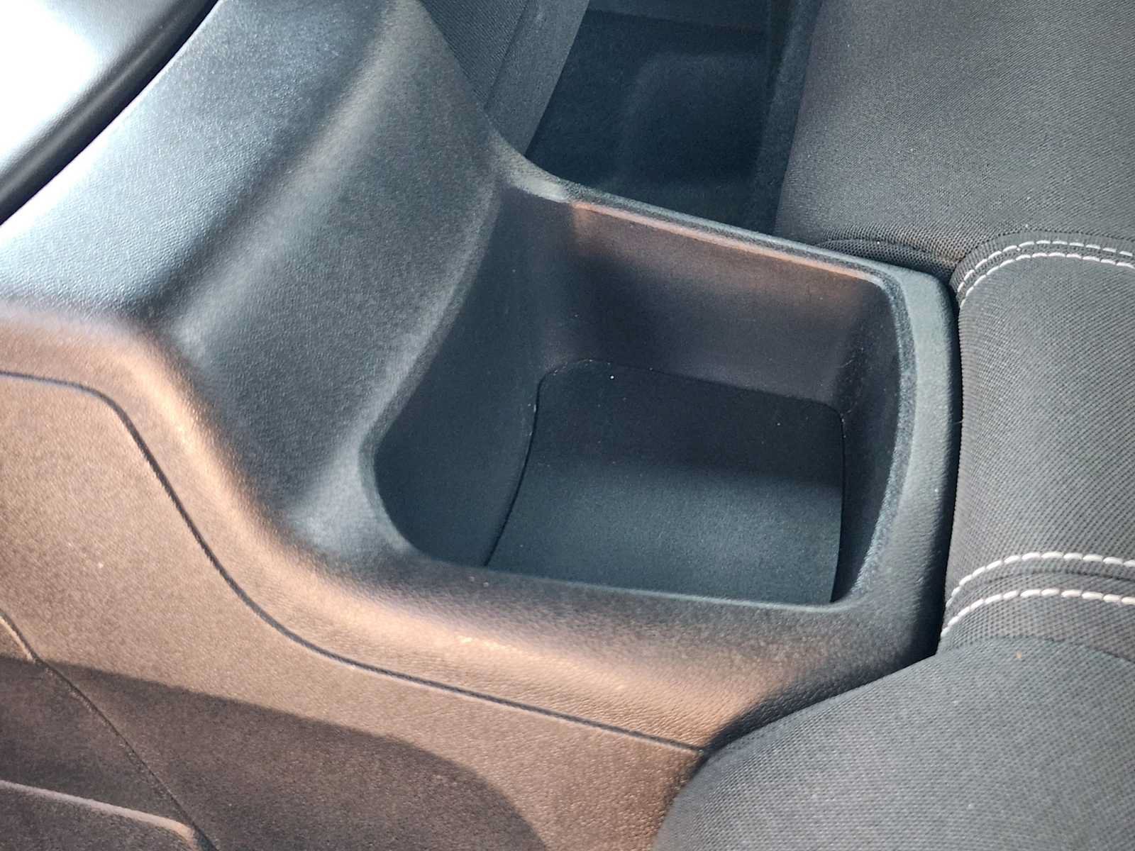 Used 2019 Chevrolet Camaro SS RWD image 28