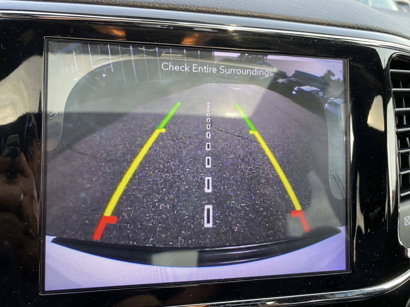 Used 2020 Jeep Grand Cherokee Altitude AWD/4WD image 14