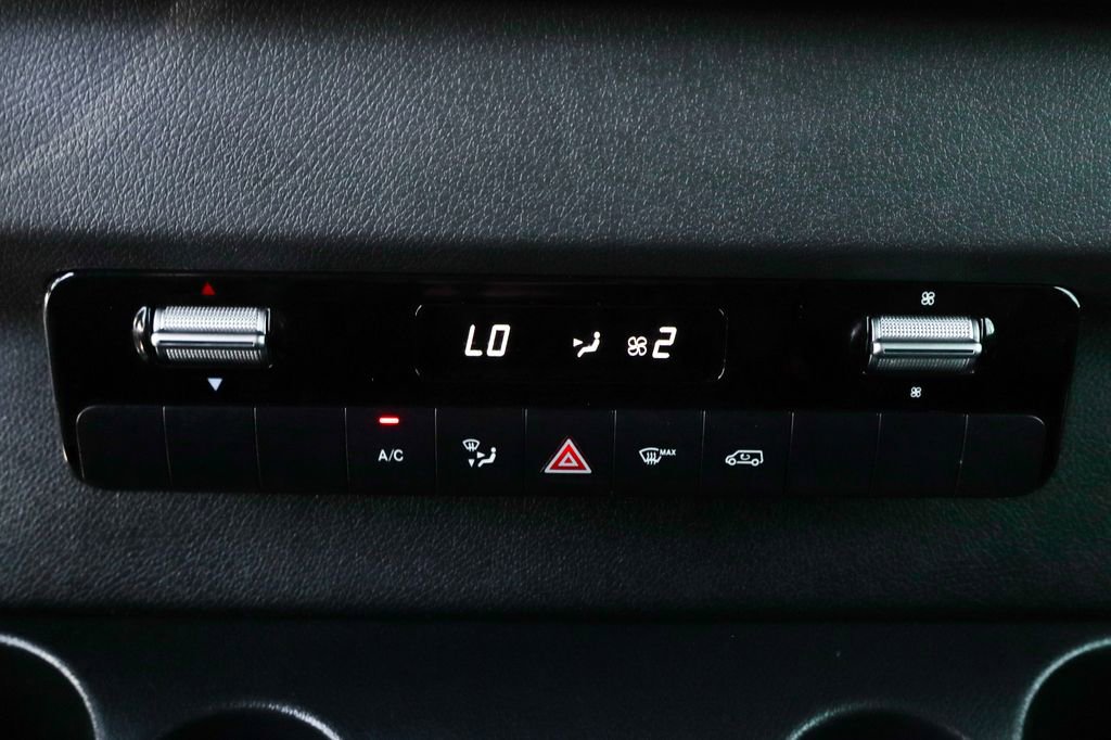 Used 2024 Mercedes-Benz Sprinter 2500 w/ Acoustic Package image 38