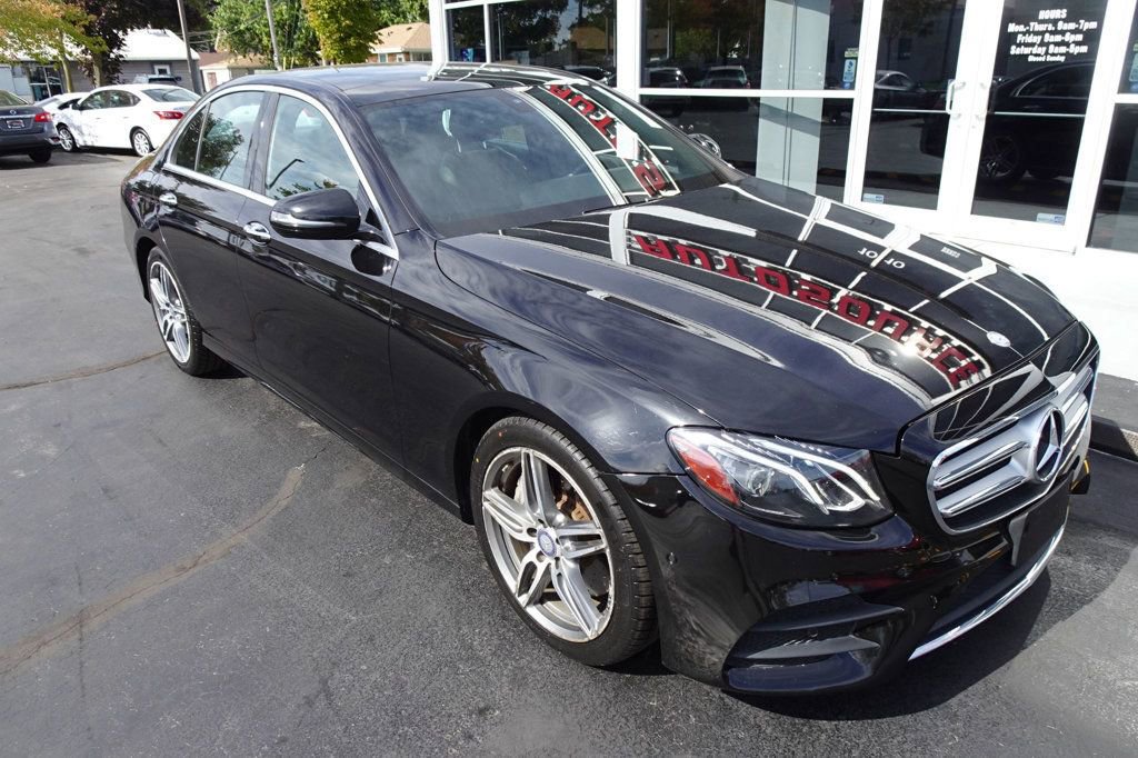 Used 2017 Mercedes-Benz E 300 4MATIC image 9