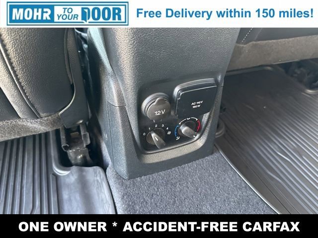 Used 2020 Ford Transit Connect XLT image 29