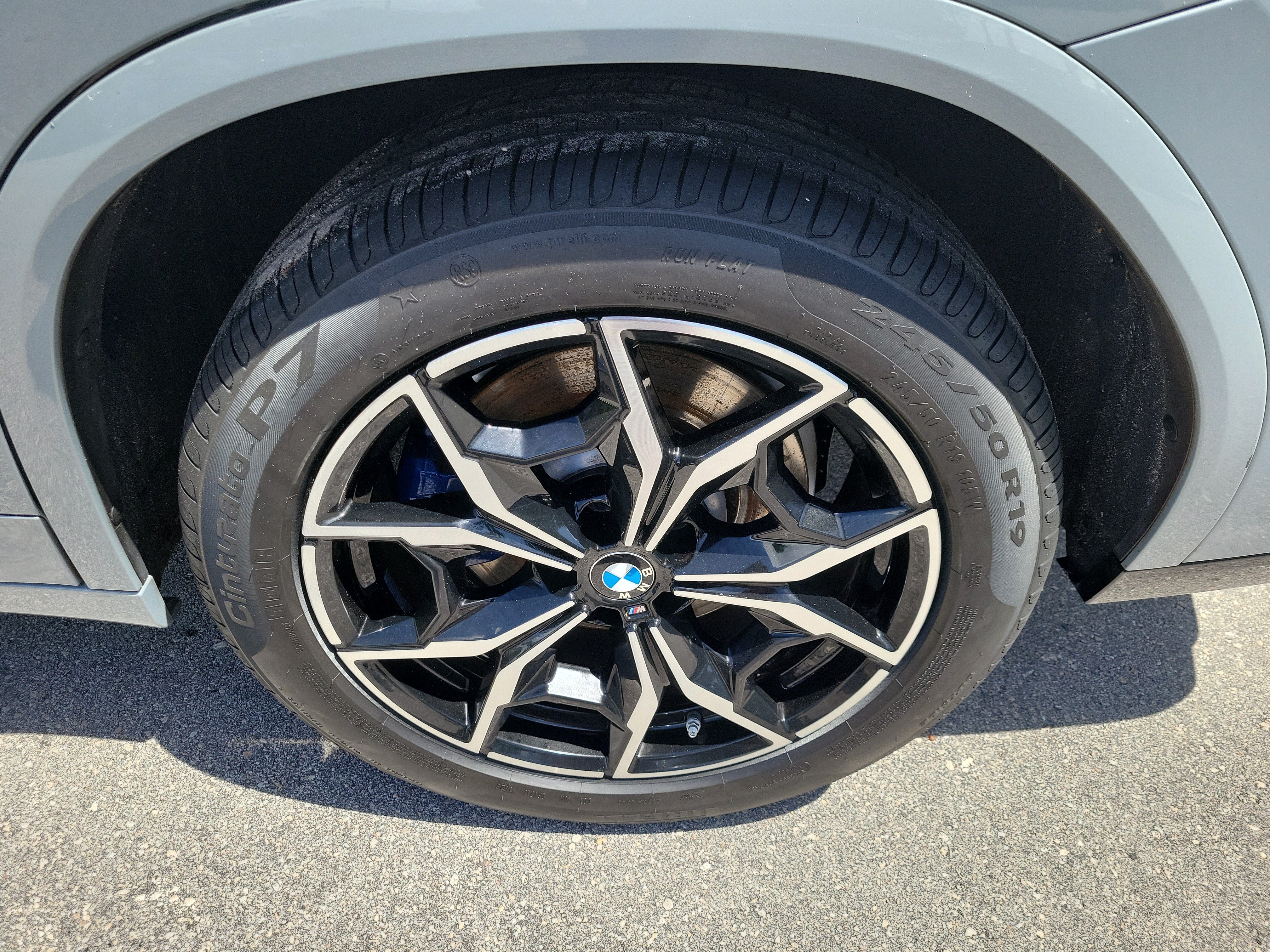 Certified 2023 BMW X4 M40i w/ Premium Package AWD/4WD image 7