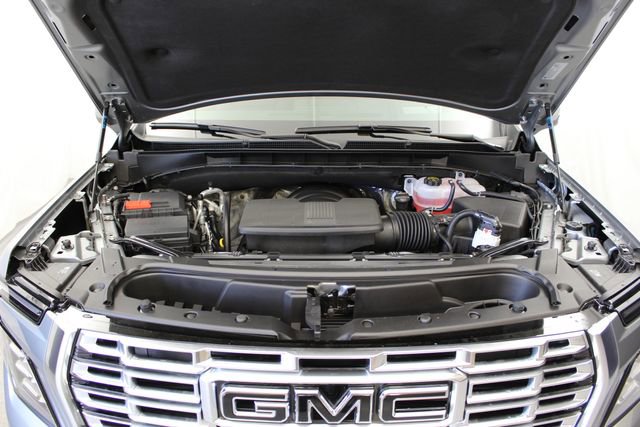 New 2026 GMC Yukon Denali w/ Advanced Technology Package AWD/4WD image 32