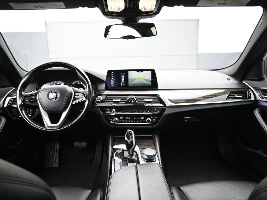 Used 2019 BMW 530e 530e iPerformance w/ Convenience Package image 24