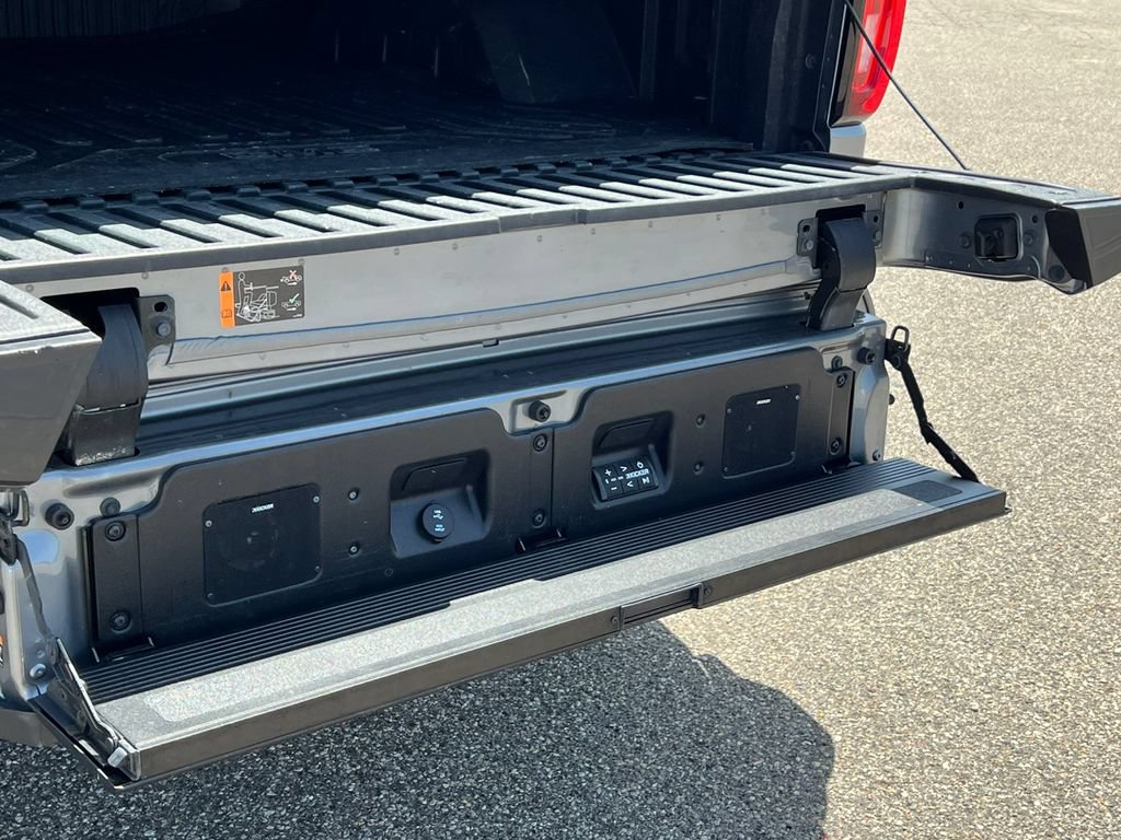Used 2021 GMC Sierra 1500 AT4 w/ AT4 Premium Package AWD/4WD image 12