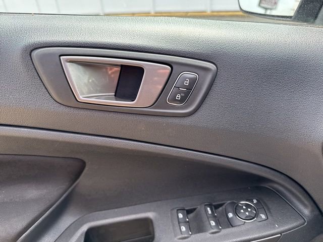 Used 2020 Ford EcoSport SE image 15