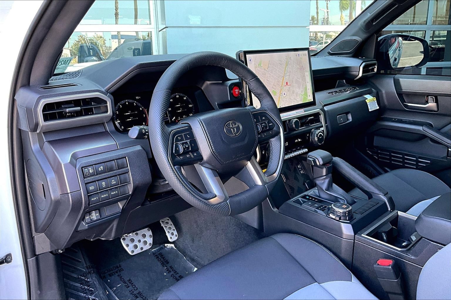 Used 2025 Toyota Tacoma TRD Sport w/ TRD Sport Upgrade Package AWD/4WD image 14
