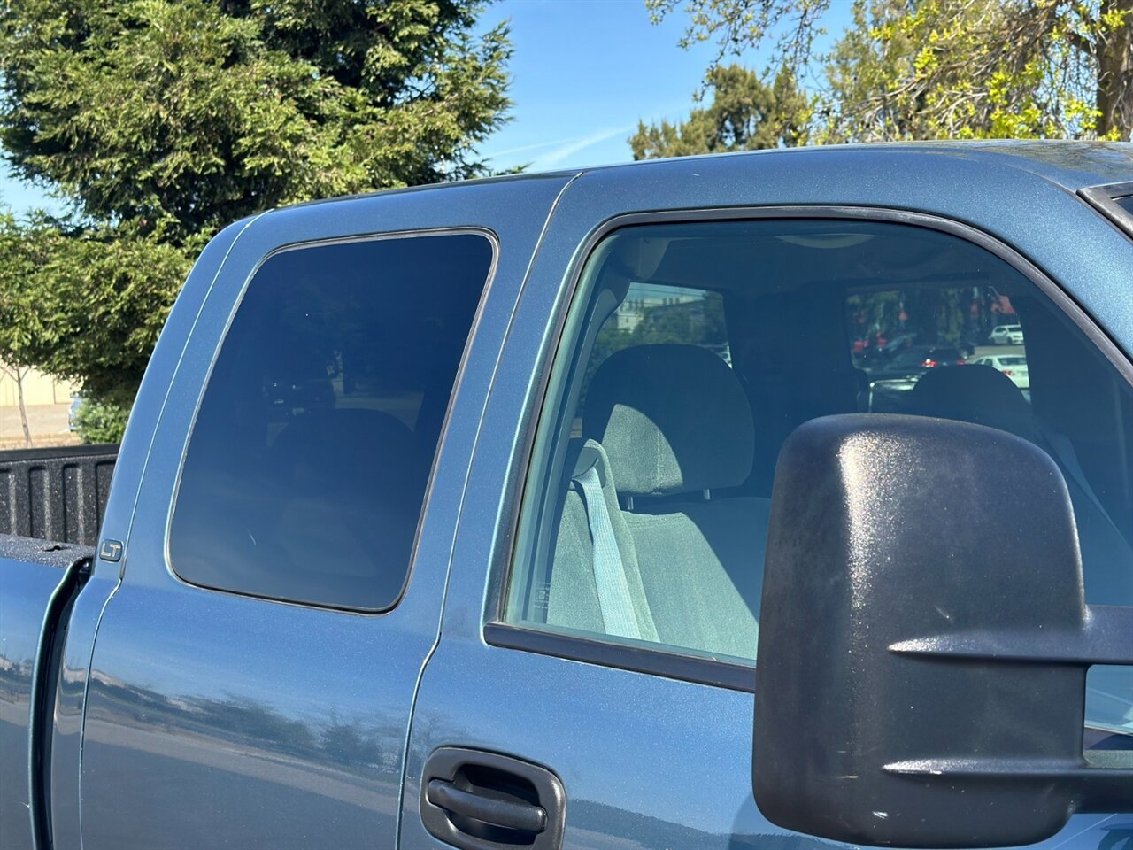 Used 2006 Chevrolet Silverado 3500 LT w/ Skid Plate Package AWD/4WD image 41