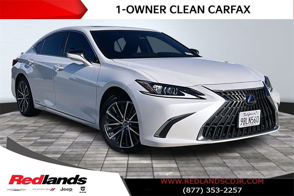 Used 2022 Lexus ES 300h w/ Premium Package