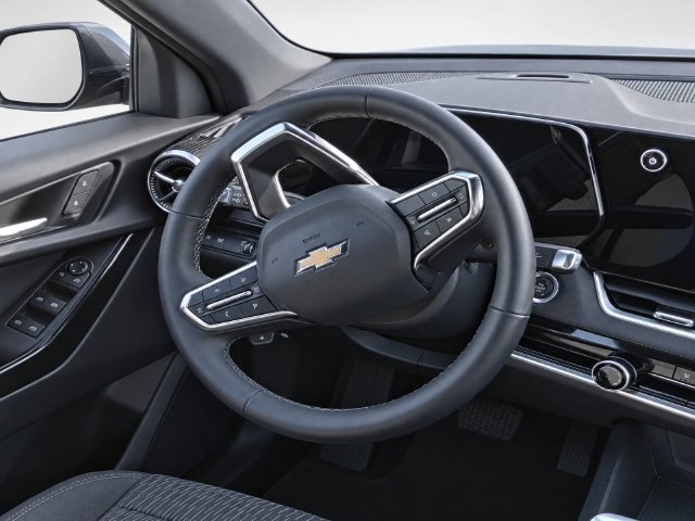 Certified 2026 Chevrolet Equinox LT FWD image 21