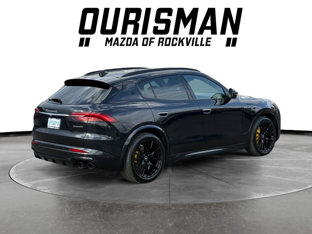 Used 2024 Maserati Grecale Modena AWD/4WD image 6