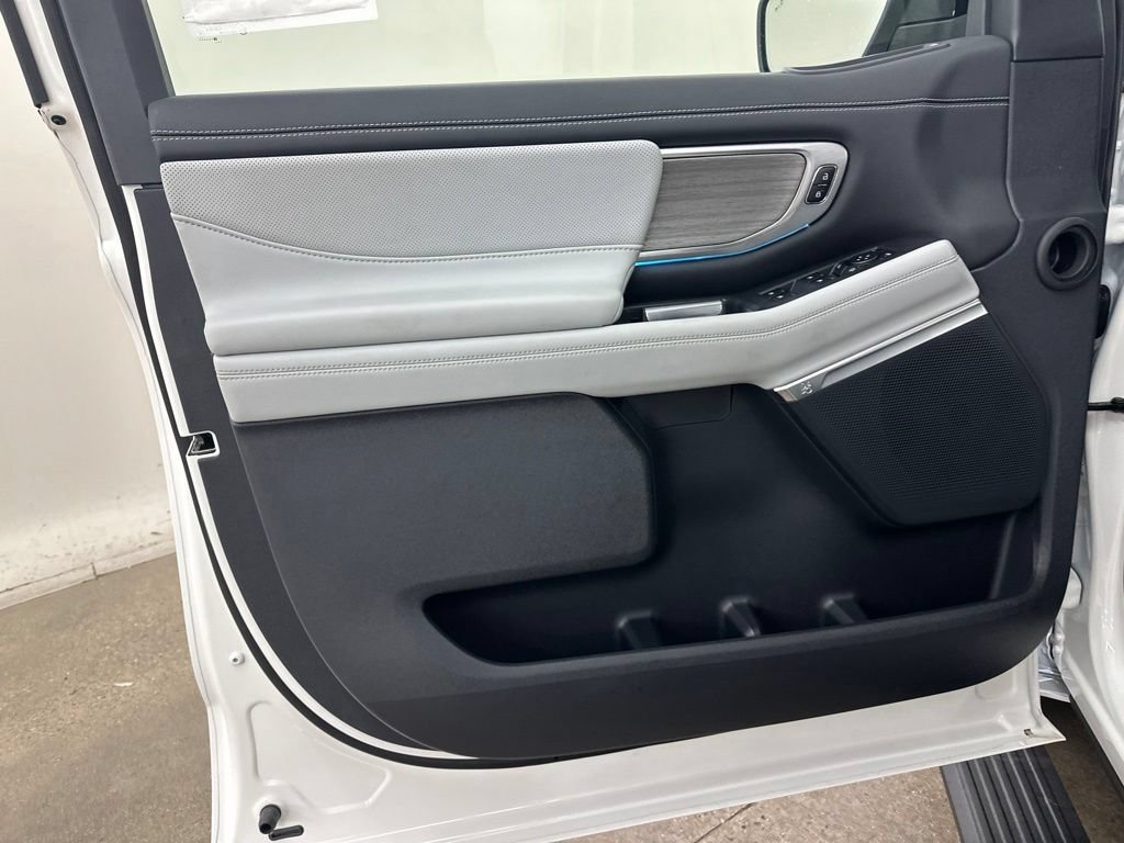 New 2027 Ford Expedition Platinum w/ Platinum Ultimate Package AWD/4WD image 36