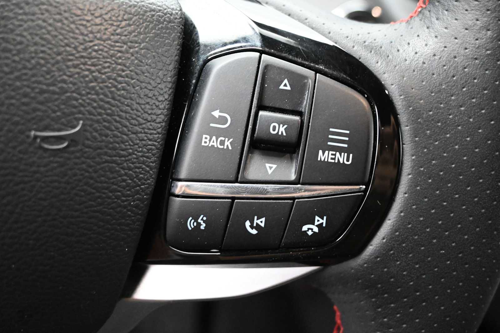 Used 2025 Ford Explorer ST-Line AWD/4WD image 64