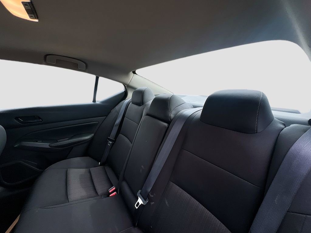 Used 2025 Nissan Altima 2.5 SV FWD image 24