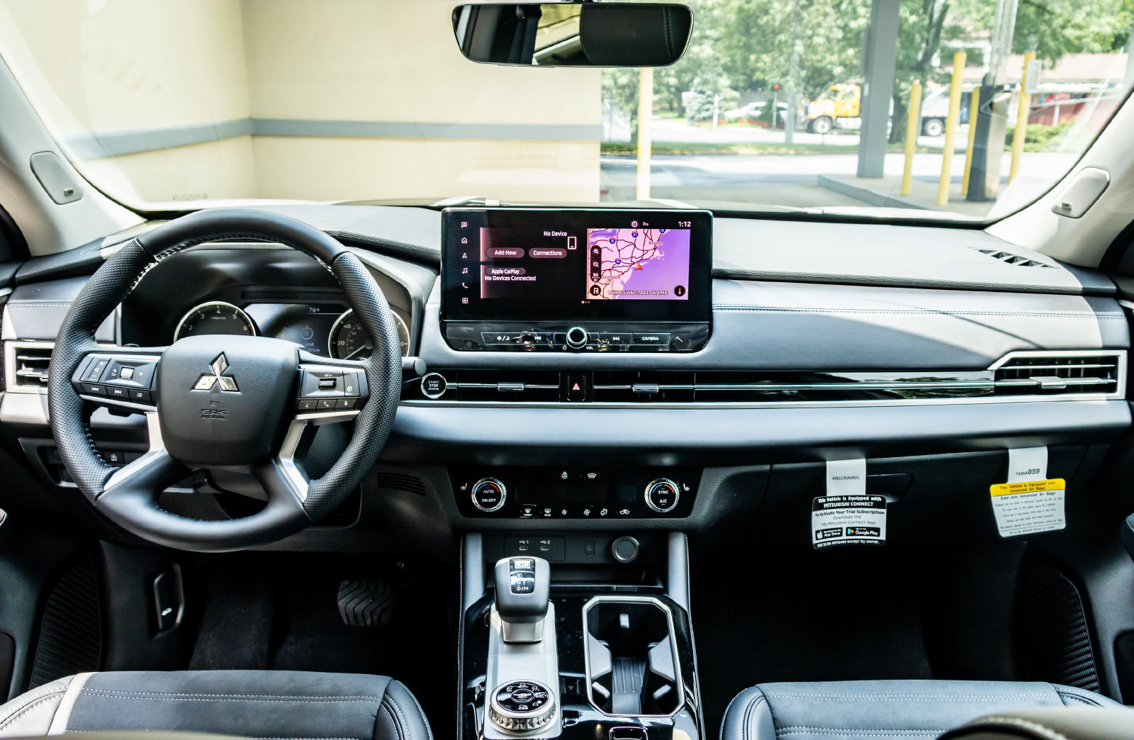 New 2026 Mitsubishi Outlander AWD image 17