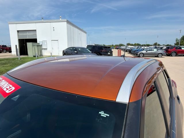 Used 2020 Nissan Kicks SR FWD image 14