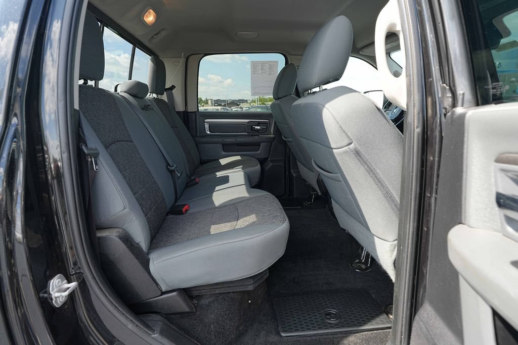 Used 2016 RAM 3500 Big Horn AWD/4WD image 18