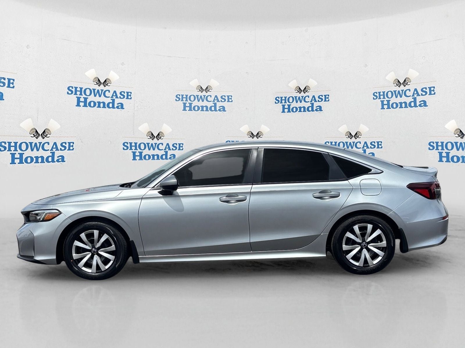 Used 2026 Honda Civic LX image 4