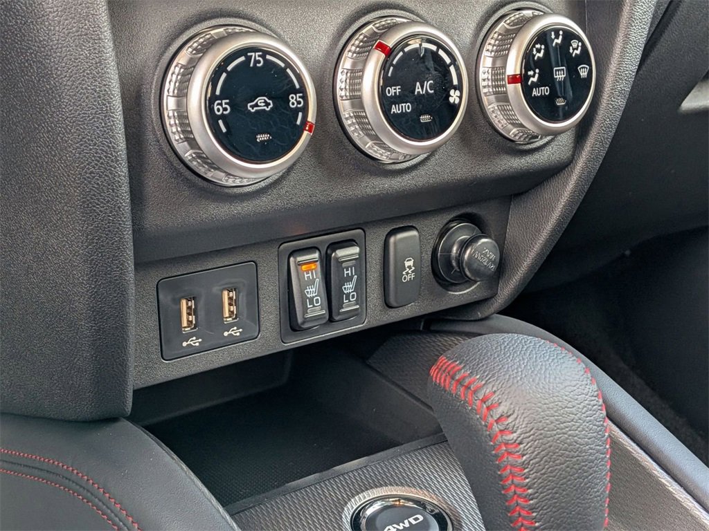 New 2025 Mitsubishi Outlander Sport LE image 19