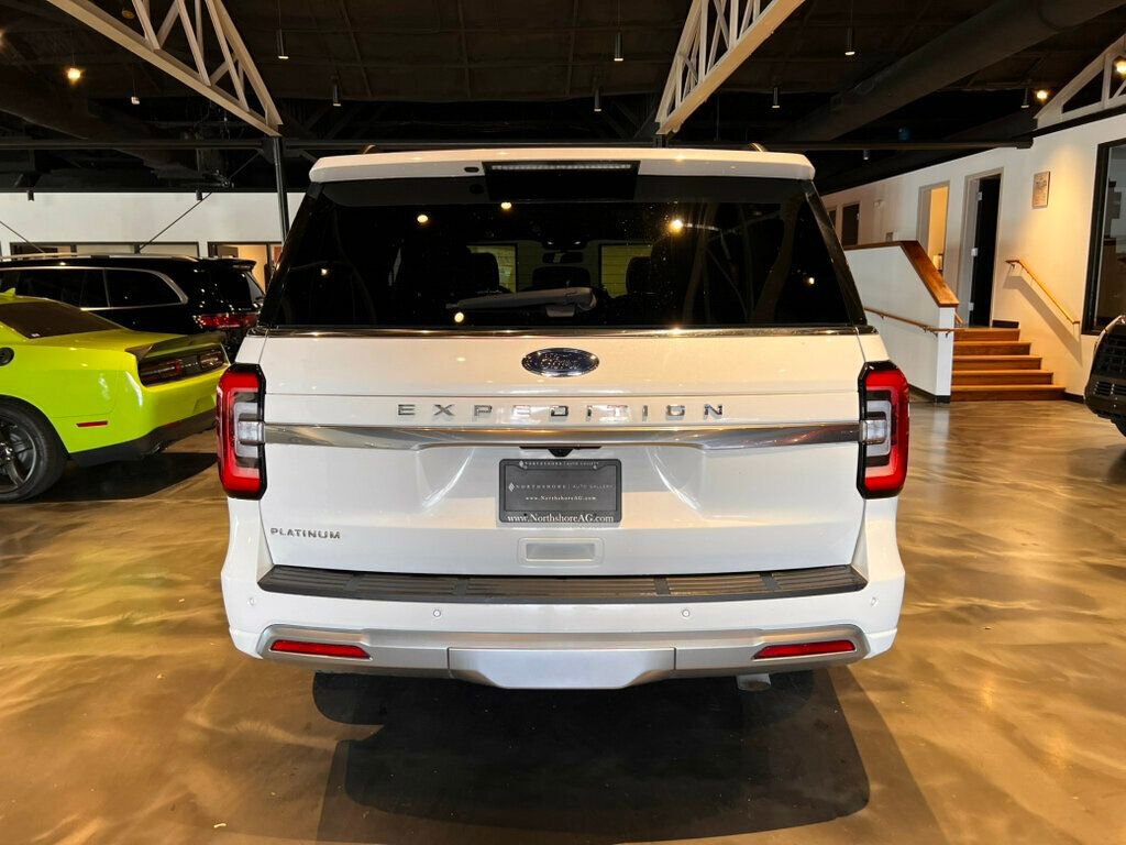 Used 2024 Ford Expedition Platinum image 4