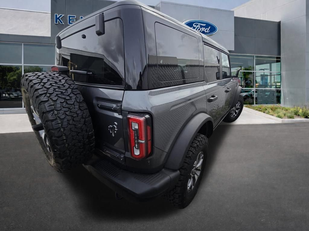 Certified 2025 Ford Bronco Badlands image 6