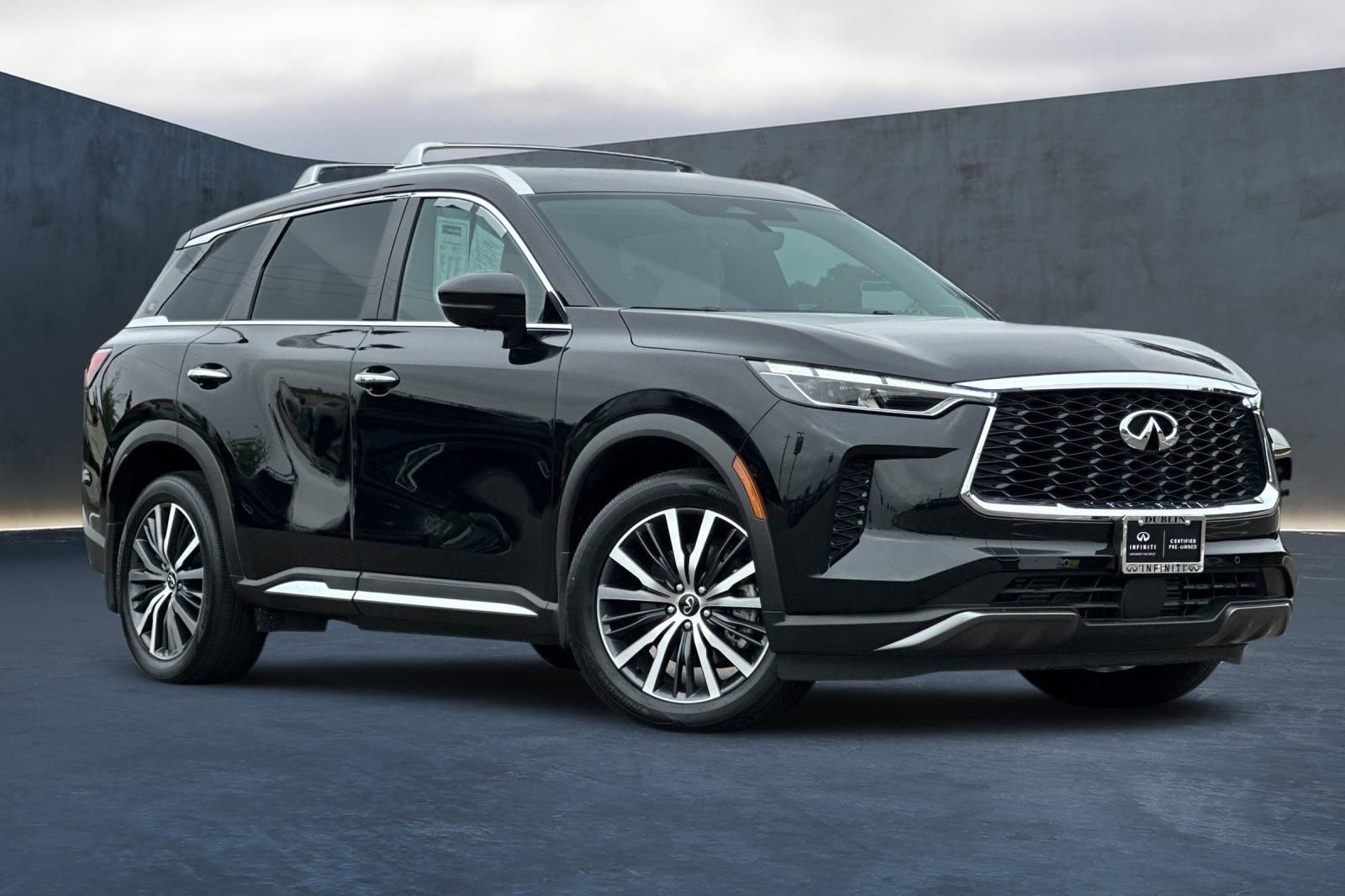Certified 2025 INFINITI QX60 Sensory AWD/4WD image 2