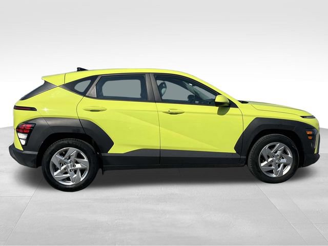 Used 2024 Hyundai Kona SE image 8