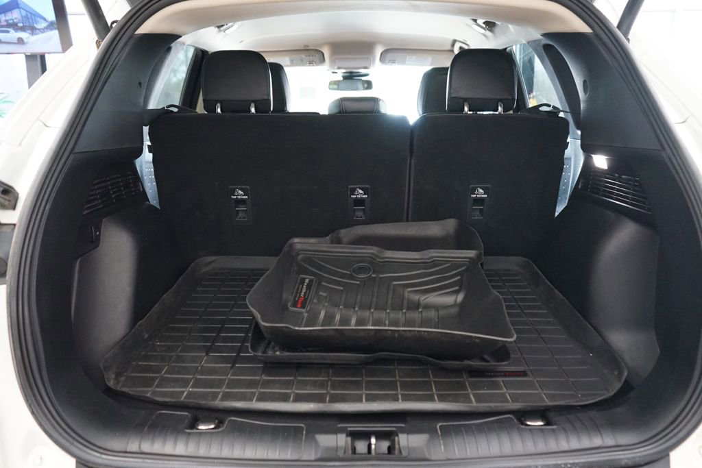 Used 2020 Ford Escape Titanium image 52