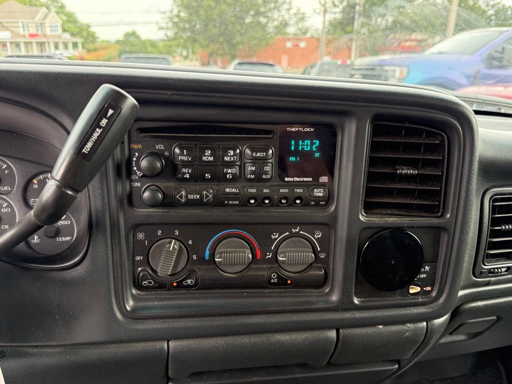 Used 2001 Chevrolet Silverado 1500 LS w/ Off-Road Chassis Pkg AWD/4WD image 18