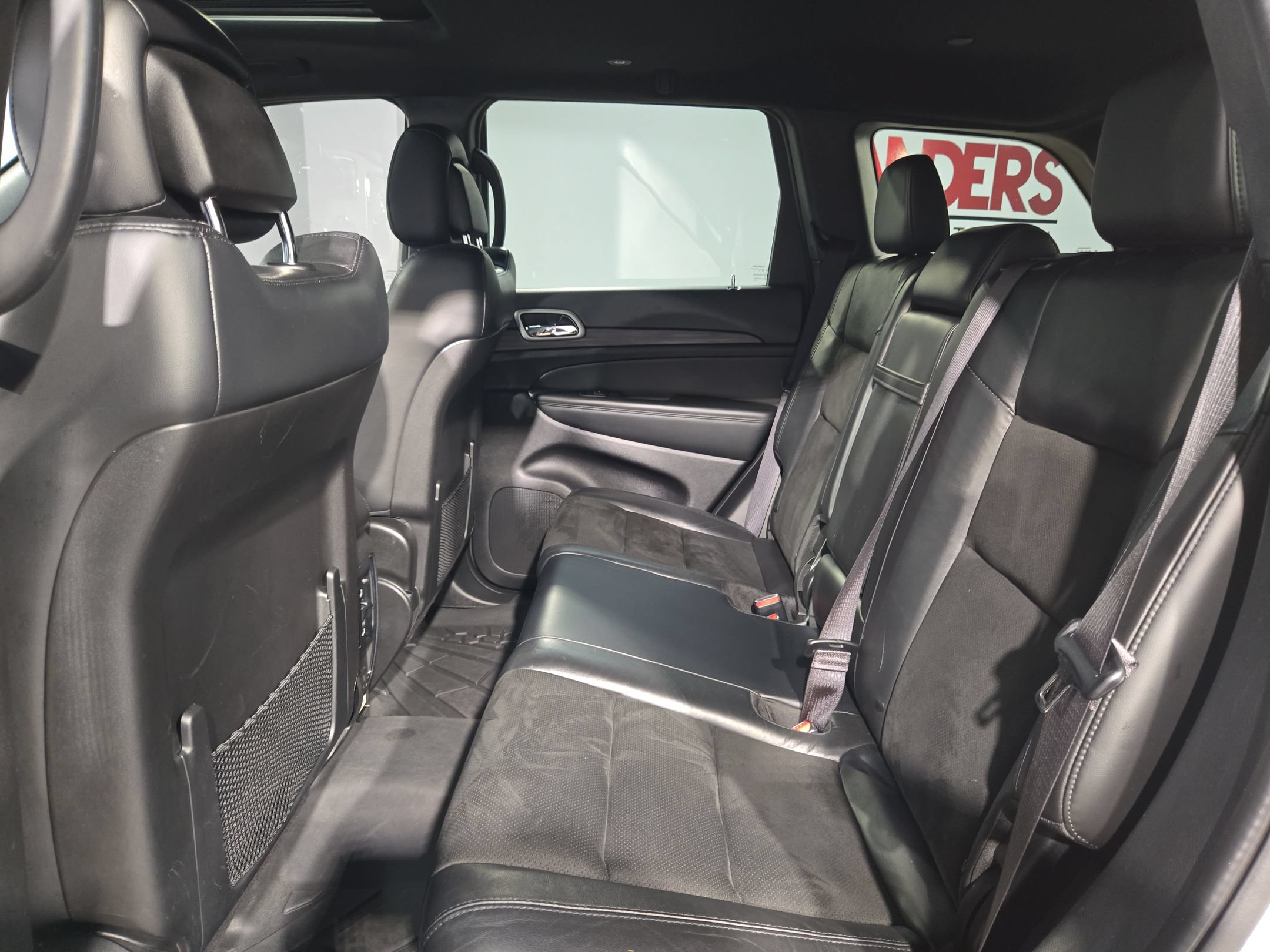 Used 2022 Jeep Grand Cherokee Laredo X AWD/4WD image 37