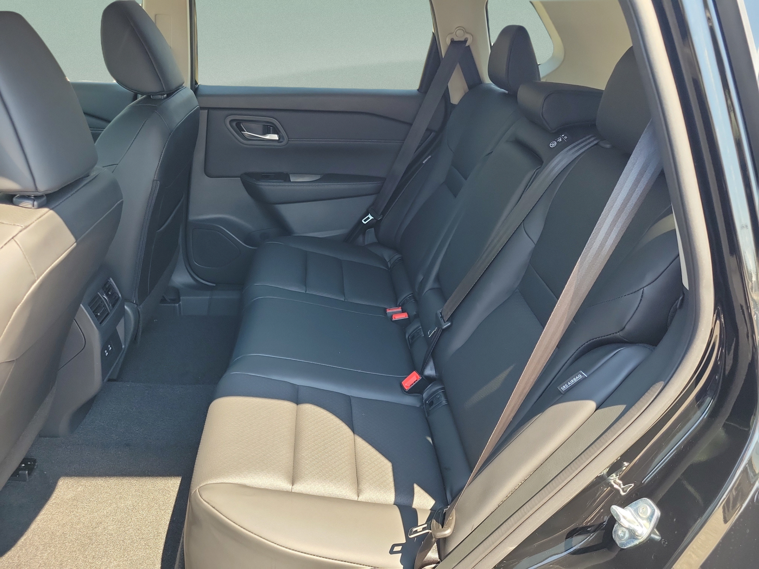 New 2026 Nissan Rogue Dark Armor FWD image 11