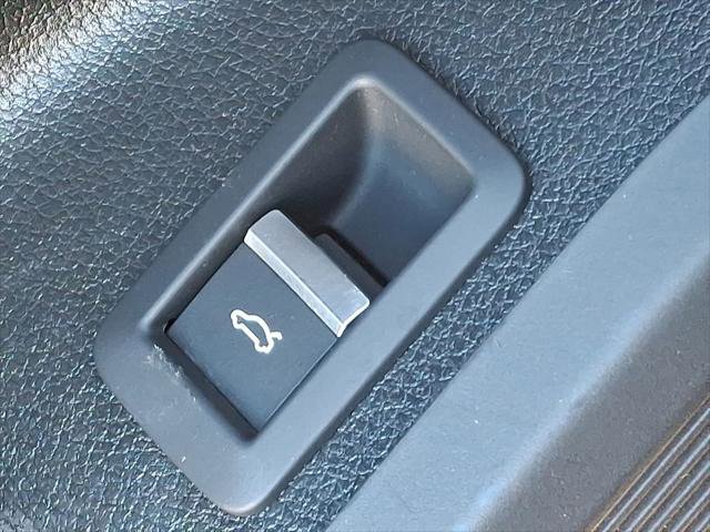 Certified 2023 Audi SQ5 Premium Plus w/ Premium Plus Package image 28