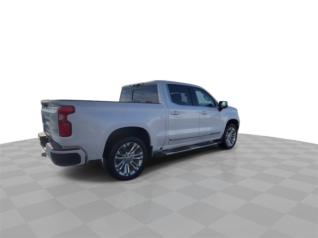 Certified 2023 Chevrolet Silverado 1500 High Country w/ Technology Package image 8