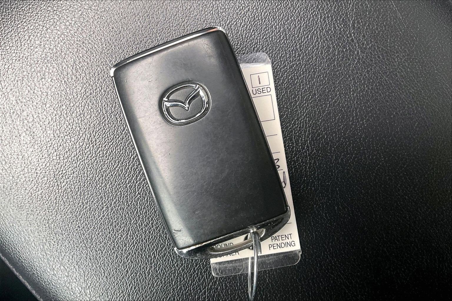 Used 2023 MAZDA MAZDA3 s image 24