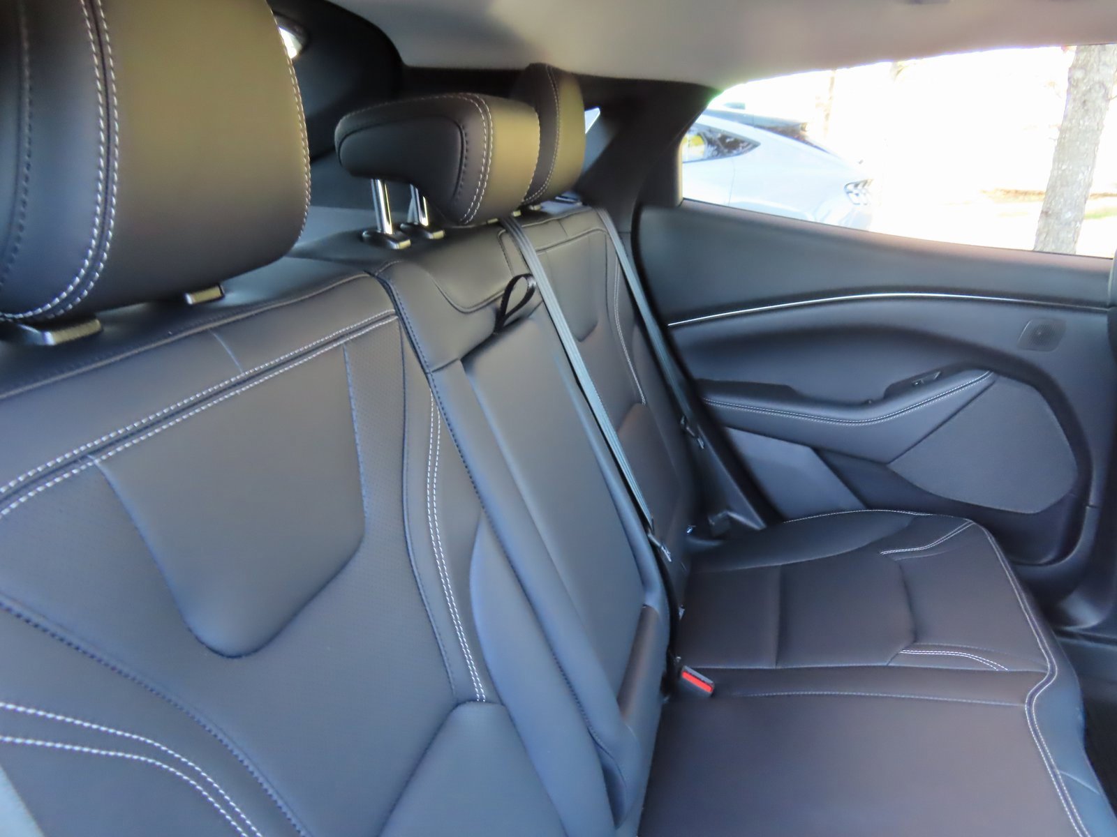 Used 2025 Ford Mustang Mach-E Premium image 35