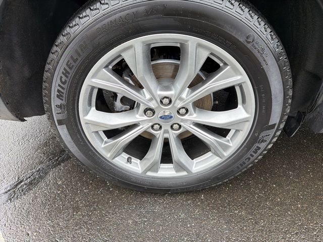 Used 2020 Ford Explorer XLT w/ Equipment Group 202A image 26