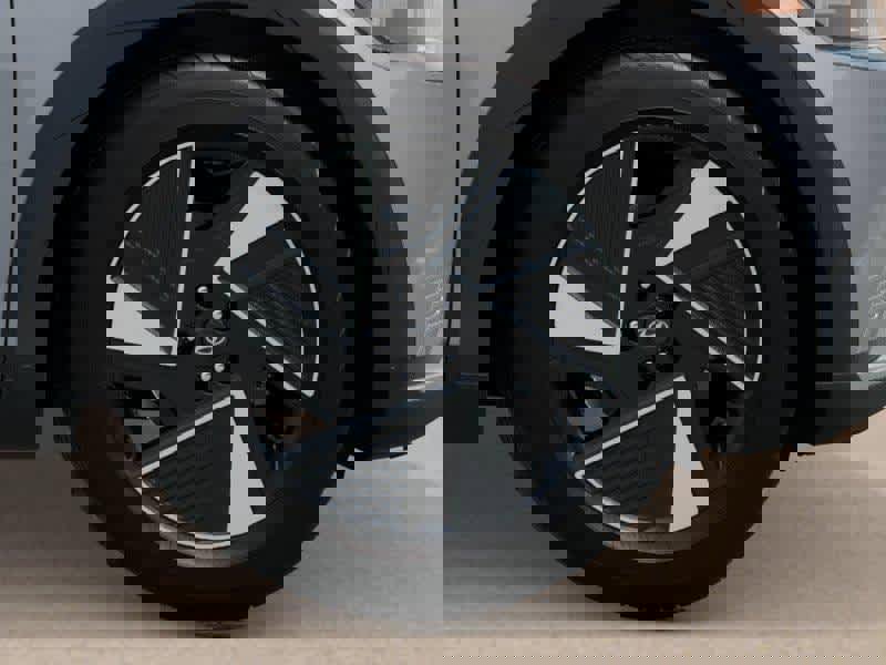 New 2026 Hyundai Ioniq 5 SEL image 8