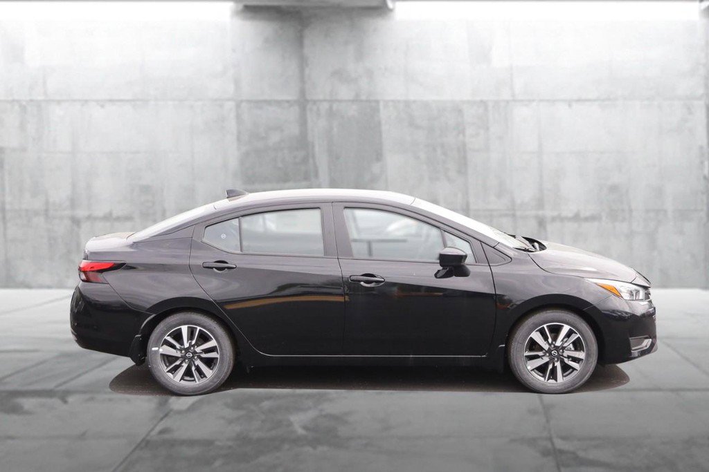 New 2025 Nissan Versa SV w/ Trunk Package image 5