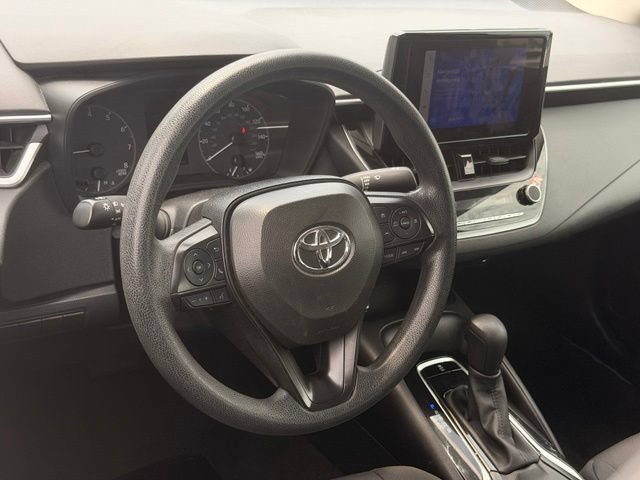 Used 2024 Toyota Corolla LE FWD image 19