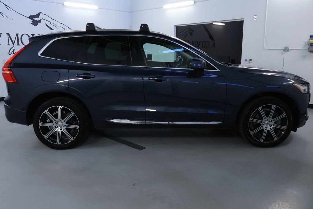 Used 2019 Volvo XC60 T8 Inscription w/ Advanced Package image 8