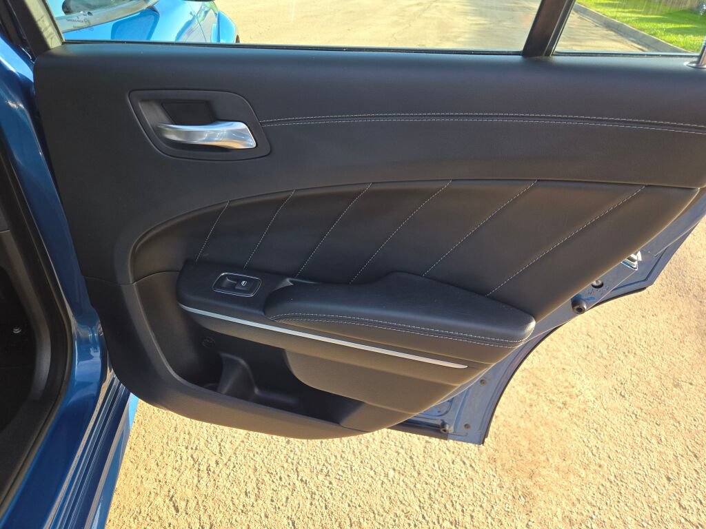 Used 2021 Dodge Charger Scat Pack RWD image 9