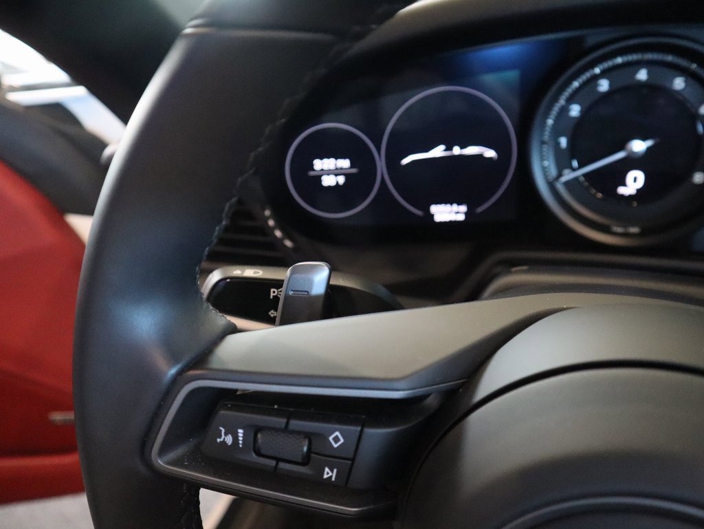 Used 2020 Porsche 911 Carrera S image 32