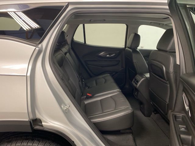 Used 2022 GMC Terrain SLT w/ Infotainment Package II image 27