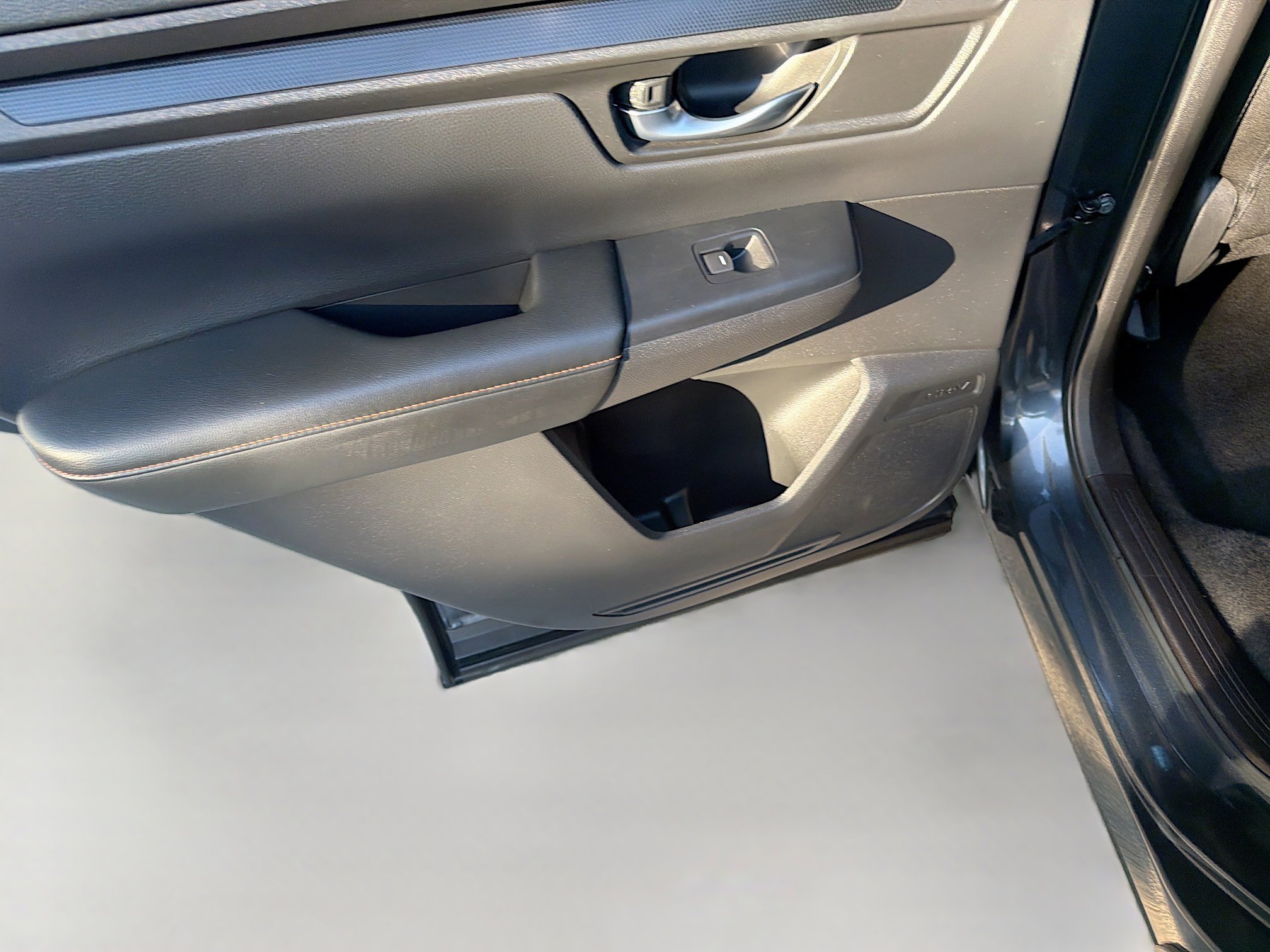 Certified 2025 Honda CR-V Sport image 25